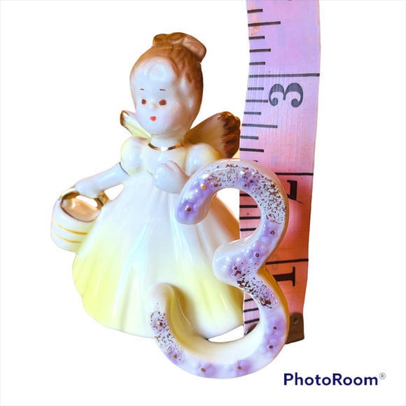 Girls Porcelain Birthday Princess 3 years old - Picture 7 of 7